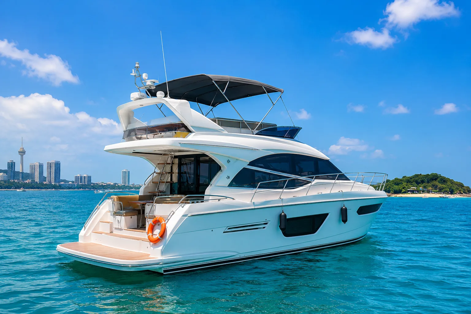 Example image of a private yacht sailing on the sea in Pattaya